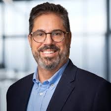 Ethan Topper's Instagram, Twitter & Facebook