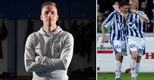 Oscar persson nyexaminerad idrottsvetare, huvudtränare för ifk klagshamn u16, fotboll och medarbetare db schenker ab Oscar Wendt Klar For Ifk Goteborg Svt Sport