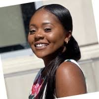 Akua Antwi's Instagram, Twitter & Facebook