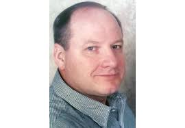 Robert Knight Obituary (2015)