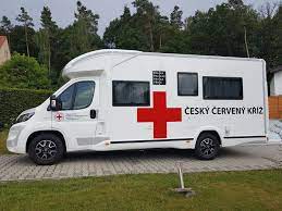 Posláním českého červeného kříže (ččk) je zejména předcházet a zmírňovat utrpení, chránit zdraví, život a úctu k lidské bytosti. Cerveny Kriz Ziskal Obytny Vuz S Nimz Bude Pomahat Pri Katastrofach Poprve Ho Nasadil V Dejvicich Aktualne Cz