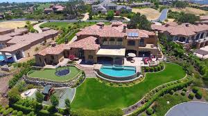 You Need To Make Six Figures To Afford The Median House In This Sacramento Area County Hollywood Homes Dream Mansion Mansions Homes