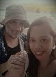 Flashback to 1983: Justine Bateman's 17th birthday party with Sarah Jessica  Parker from Square Pegs, Kai Michaelsen from Gimme A Break!, Justine's  brother Jason Bateman from Silver Spoons, her co-star Michael J.