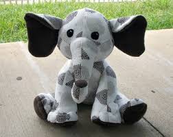 Huggable Elephant Pattern