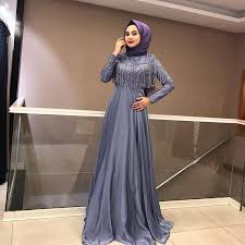 Alemdag Caddesi No 72 Umraniye On Instagram Cok Guzelsin Fiyat 750 Beden 36 42 Renk Murdum Siyah Mavi Abiye Boyu 16 In 2020 Kleidung Abendkleid Kleider