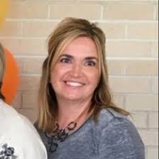 Paula Billings's Instagram, Twitter & Facebook