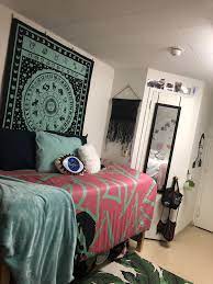 Edgy Nyc Dorm Room Pace University Designed By Elyce West Dorm Inspiration Room Dorm Room