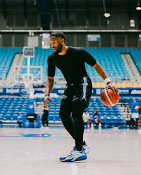 Do it your way but the TRUTH is that I want it my way 🎶  #StayWithItOrGetLost