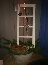 Pin Von Sabine Seim Auf Deko Weihnachten Alte Fenster Dekorieren Weihnachten Dekoration Weihnachtlich Dekorieren