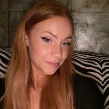 Anna Wilcox (@annawilcox00)