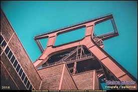 Essen Aug 2018 Zollverein Essen Wahrzeichen Und Weltkulturerbe Zollverein Essencity Nrw Nordrheinwestfalen D Eiffel Tower Inside Eiffel Tower Tower