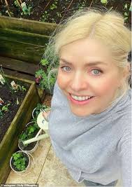 This is the only official facebook page for holly willoughby and is managed by her official. Holly Willoughby Offers A Glimpse Of Her Fun Easter Weekend With Her Three Children