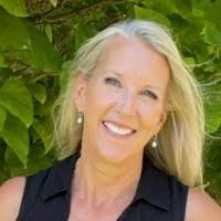 Kristi Clevenger's Instagram, Twitter & Facebook