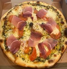 Vous pouvez retirer votre consentement ou vous opposer aux traitements basés sur l'intérêt légitime à tout moment en cliquant sur en savoir plus ou dans. Pizza D Antan Home Chateauneuf Grasse Menu Prices Restaurant Reviews Facebook