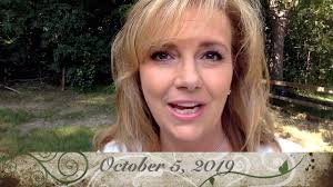 Kelly Wahlquist Invites YOU!