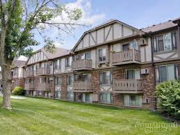 Autumn Woods Apartments Miamisburg Oh 45342 Apartments For Rent House Styles Wood Apartments For Rent