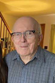 Dora Rose's Instagram, Twitter & Facebook