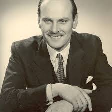 Jeffrey Boswell's Instagram, Twitter & Facebook