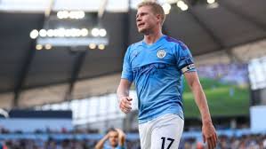 Shaqiri performance attracted other clubs, but shaqiri chose to stay at basel, playing for basel reserve team in the swiss1. Toe Poke Daily You Ve Been Saying Felix Shaqiri And De Bruyne Wrong The Whole Time