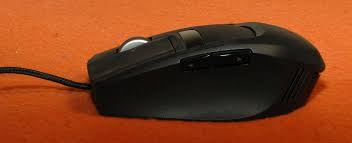 The trusty g9 mouse gets cranked up to 5000dpi. Logitech G9x Laser Maus Cpf Computer