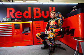 Lenic, joseph mallozzi, paul mullie, more… brad wright season year 2010 network mgm content advisory foul language, sexual content, violence purchase rights stream instantly details format prime video (streaming online video) devices available to watch on supported devices Motogp Brad Binder To Ride For Red Bull Ktm In 2020