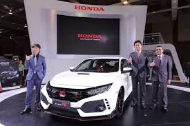 This company is 100 percent bumiputera owned with a. World S Fastest Fwd Production Car The All New Civic Type R Is Here Prebiu Com
