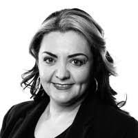 Carolyn Rhoads's Instagram, Twitter & Facebook