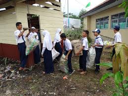 Bank sampah pengelolaan sampah by banksampah 3202 views. Bank Sampah Upaya Kurangi Sampah Sekolah Radar Pekalongan Online