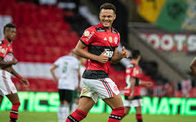 O atacante retorna ao flamengo após disputar seis jogos com a camisa do coritiba e marcar um gol, na derrota da equipe paranaense por 2 a 1 contra o. Rodrigo Muniz Tem Mais Gols Do Que Jogos Atuando Como Titular Pelo Fla Na Temporada Flamengo Coluna Do Fla