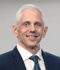 Diane Sealy's Instagram, Twitter & Facebook