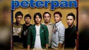 Keras paksa apa yang sudah mati dari lama. Chord Gitar Dan Lirik Lagu Mimpi Yang Sempurna Peterpan Mungkinkah Bila Ku Bertanya Tribun Manado