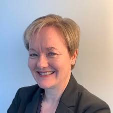 Malin (@farnsworth_m)