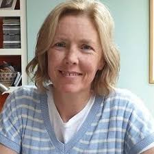 Clare Dowling (@Clare_Dowling)