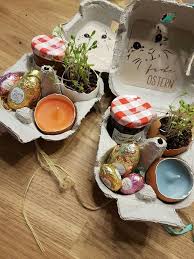 Diy Basteln Mit Kinder Im Fruhling Ostern Tolle Idee Zum Basteln Als Dekoration Bastelide Ostern Geschenke Basteln Ostern Kinder Ostern Basteln Mit Kindern