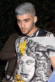 Zayn S Mane Zayn Malik S Hairstyles Over The Years Zayn Malik Hairstyle Hair Transformation One Direction Zayn Malik
