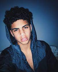 Follow My Private Account Mekai Collins And Get It To 10k Comment A When Done To Be Accepted So I Kno Curly Hair Styles Light Skin Boys Boys With Curly Hair