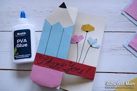 It has the pattern for this adorable apple gift card holder inside. Craft Corner How To Make A Thank You Card For Teachers Suburban Mum