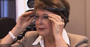 Brain waves take picture with Google Glass add-on