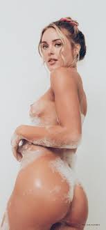 Alia Seror-O'Neill Nude - Exclusive Moments