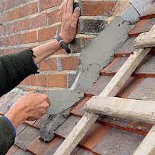 Etapes De Renovation D Un Toit A Tuiles Plates Tuiles Toiture Sous Toiture