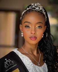 🇧🇼🔥 Botswana, why didn't y'all tell us your Miss is THIS beautiful?!  😍👑 She's serving elegance, grace, and pure fire — all in one! 😭❤️  Botswana really said “We don't make noise,