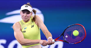 Rybakina moves closer to No. 1 ranking with straight-sets win at US Open