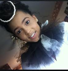 antonia clemons (@letemhate_toni)