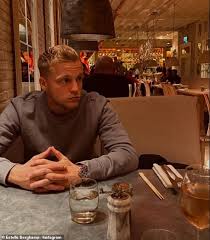 Manchester united midfielder donny van de beek has been forced to withdraw from the netherlands squad for the european championship. Manchester United New Boy Donny Van De Beek And Girlfriend Estelle Bergkamp First Dinner Date Daily Mail Online