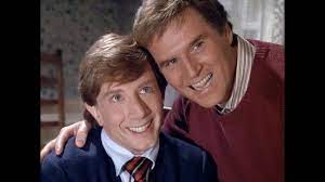 He responds with gleeful joy and says things like, oh, yes, my dear uncle martin! Clifford 1994 Imdb