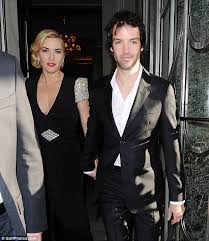 Kate and sam had a son named јое аlfіе wіnѕlеt меndеѕ. Kate Winslet Seen With Husband Ned Rocknroll At The Airport In New York Daily Mail Online