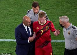 De bruyne had to be helped off the field by roberto martinez who, provided belgium get through one pointed out that he is 'so unlucky with injuries', adding that he has 'had 14 of them since 2017'. Q 62nrmgne Bkm