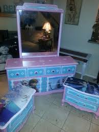 Another Beautiful Frozen Dresser And End Table Redos Like Us On Facebook Imagine Your Furniture Frozen Room Frozen Themed Bedroom Frozen Bedroom Diy