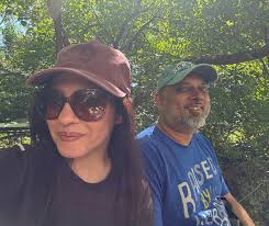 Since you were all so excited by the picture of the Parsi food that my mom  in law had for from Palamkote Hall that I'd put up yesterday. This is a  plate