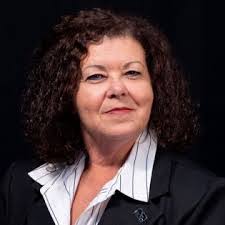 Donna Spivey's Instagram, Twitter & Facebook